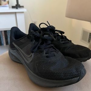 nike running shoes